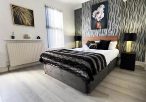 Titanic The Lady, 3 Bed-9 guest-free parking